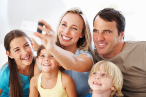 photodune-648924-family-taking-self-portrait-xs